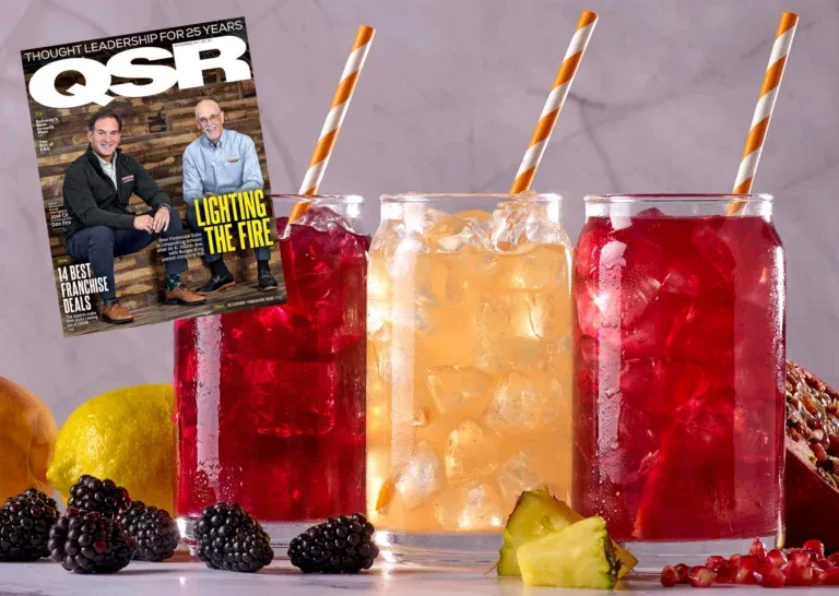 A couple of drinks sitting next to each other