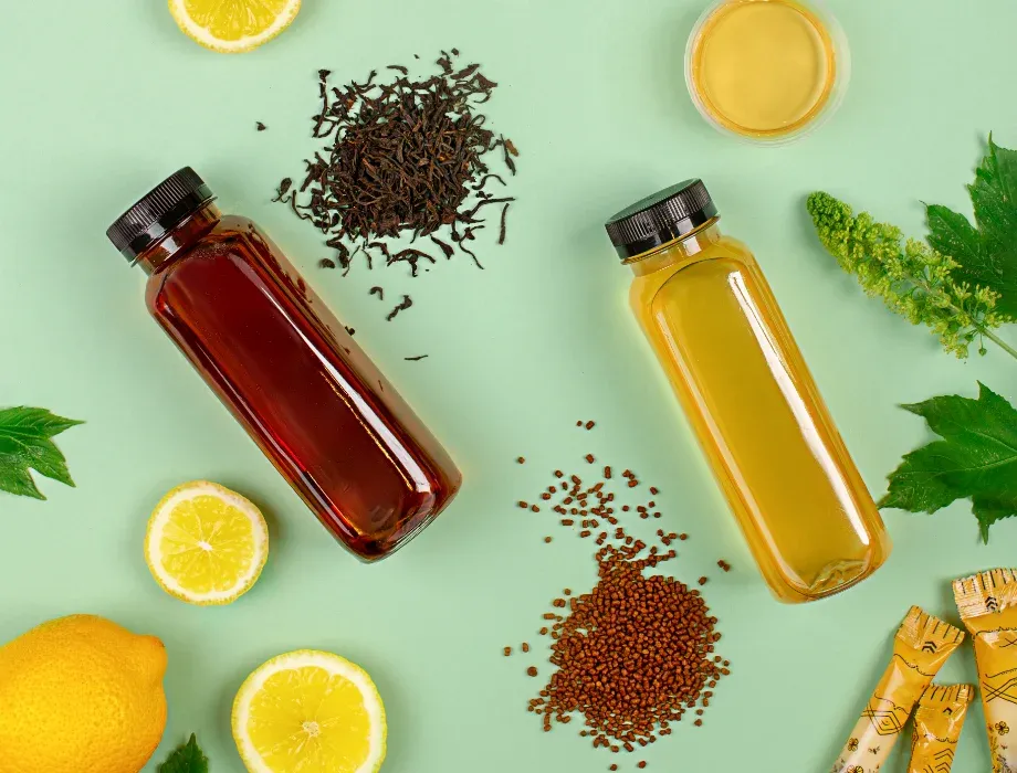 We provide clean label cold brew coffee extracts and tea extracts for the base or flavoring of ready-to-drink beverages.
