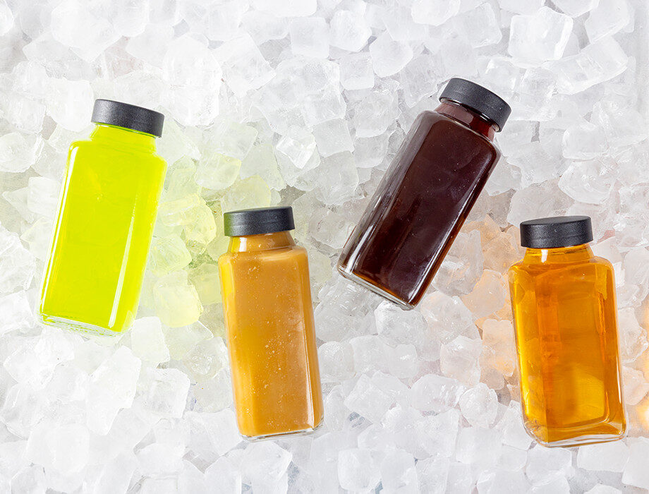 We provide clean label cold brew coffee extracts and tea extracts for the base or flavoring of ready-to-drink beverages.